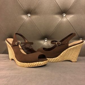Cato Brown Peep Toe Slingback Wedges Size 9 EUC